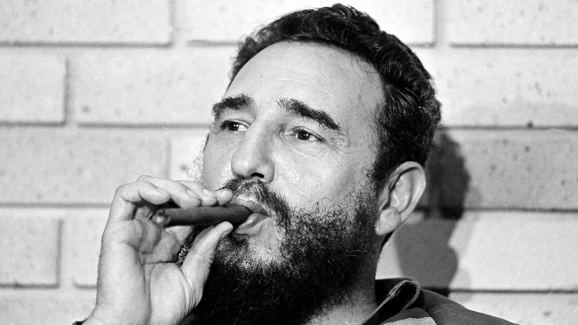 Hur gick denna bombastiska, skäggiga upprorsmakare från att vara en fredlös i buskarna till att bli världens längst sittande icke-kungliga statsöverhuvud?