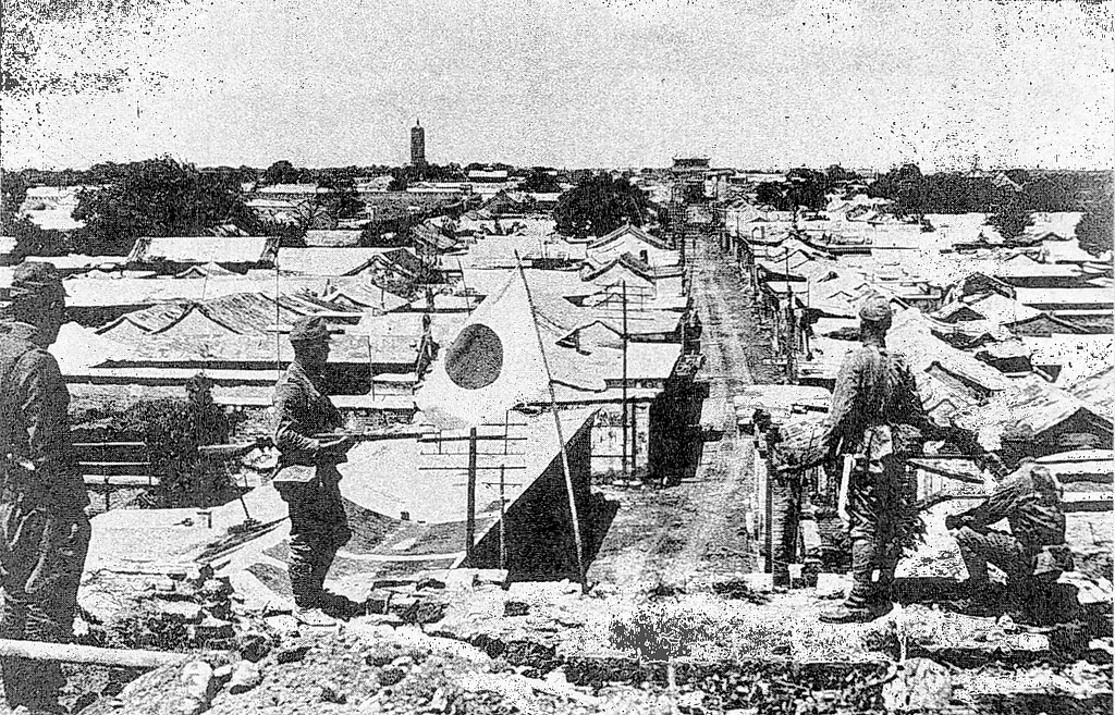 Vid tiden för Tongzhou-incidenten var huvuddelen av det japanska andra regementet, som försvarade Tongzhou, utplacerat i Nanyuan, söder om Peking, och i Tongzhou fanns endast personal som inte var stridsduglig. Japan betraktade Jidongs antikommunistiska autonoma regerings säkerhetsstyrka som en vänlig styrka.