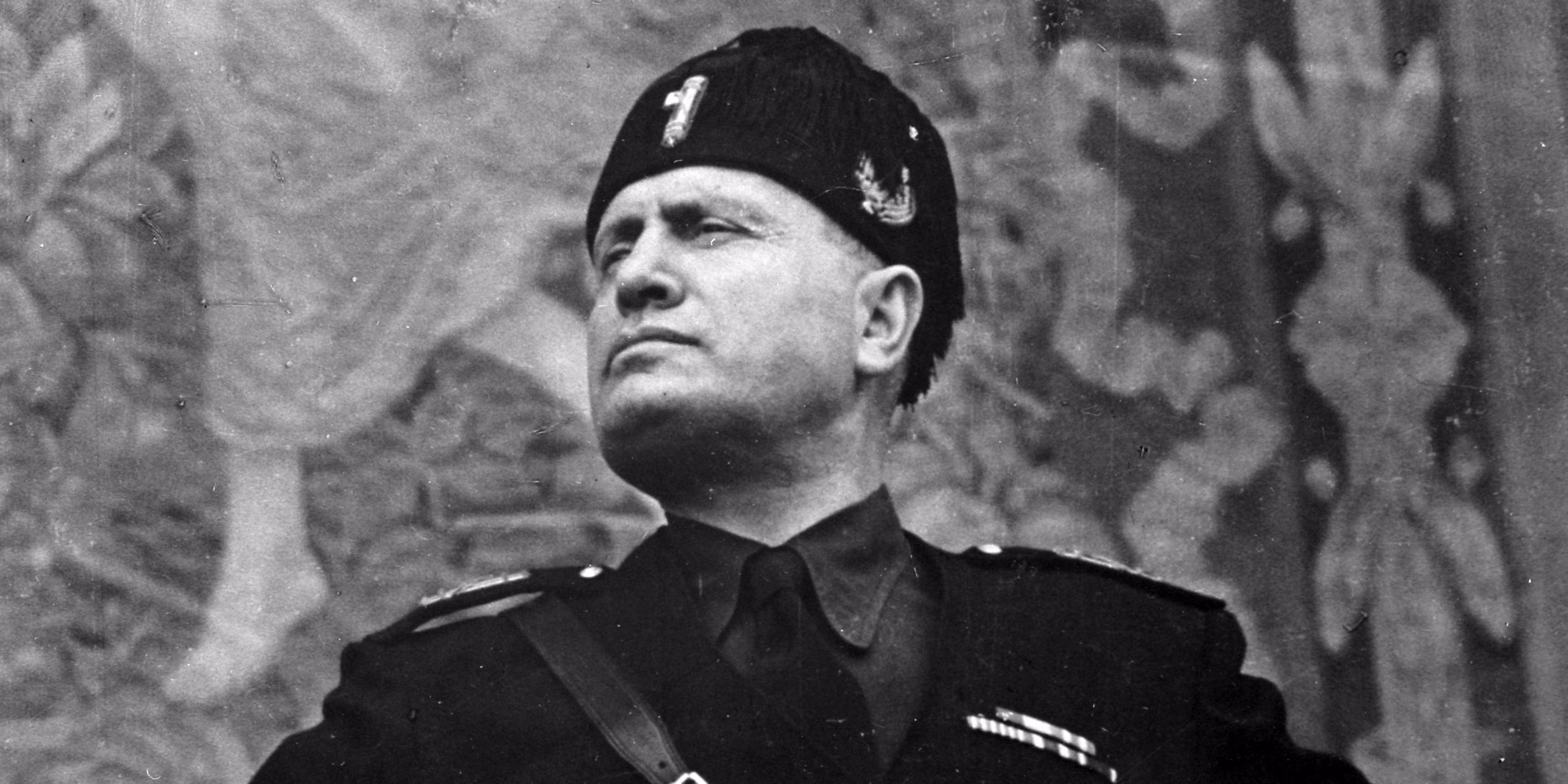 Mussolini och drömmen om Mare Nostrum – Vägen till Axelmakterna och det nya romerska imperiet